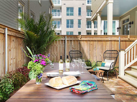 Luxe Home with Back Patio, Near Frenchmen photo 1