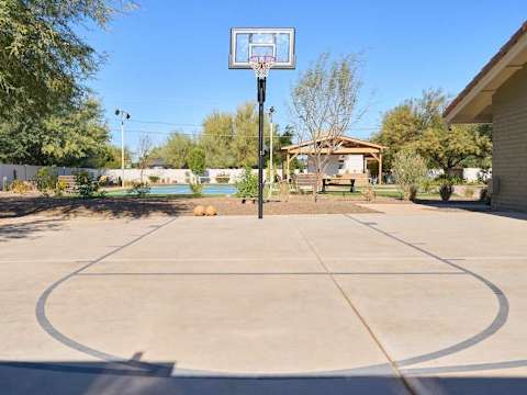 Luxe Private Resort Compound, Heated Pool and Spa photo 41