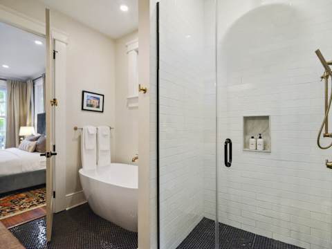 Grand, Lush Home with Heated Pool photo 11