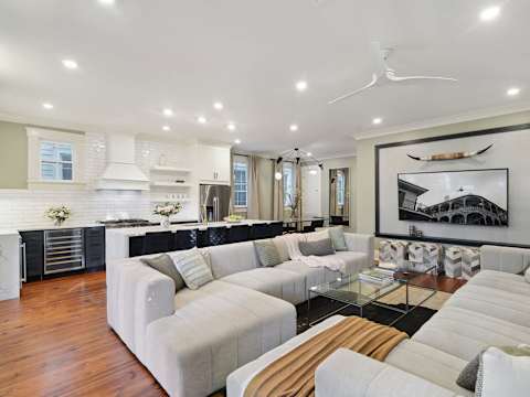 Grand, Lush Home with Heated Pool photo 38