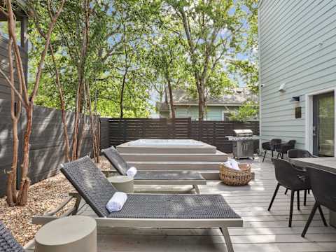 Luxe Lone Star Oasis, near Downtown with Hot Tub photo 45