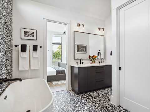 Bywater Retreat with Heated Pool and Roof Deck photo 13