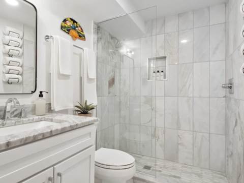 Two Expansive Hotel Suites, Near French Quarter photo 15