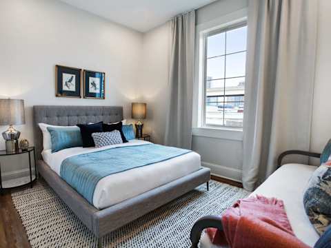 14BR Downtown Combo & Shared Seasonal Pool photo 40