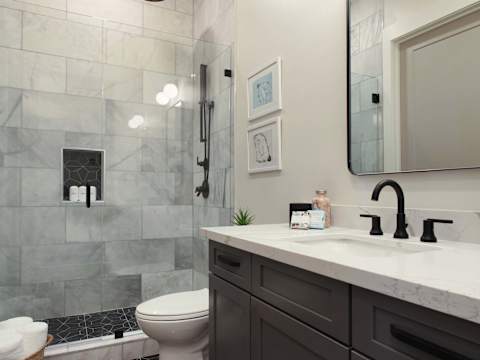7BR City Condo & Pool Access Near CBD photo 20