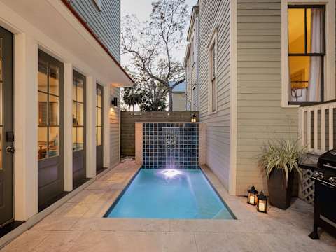Luxury Victorian Retreat, Heated Pool photo 2