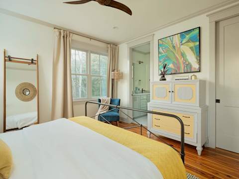 Luxury Victorian Retreat, Heated Pool photo 54