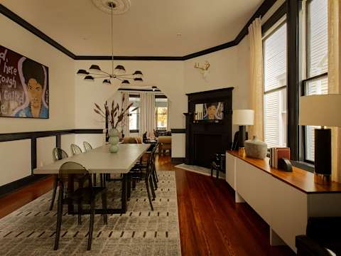 Modern Luxe Sophistication Near Forsyth Park photo 33