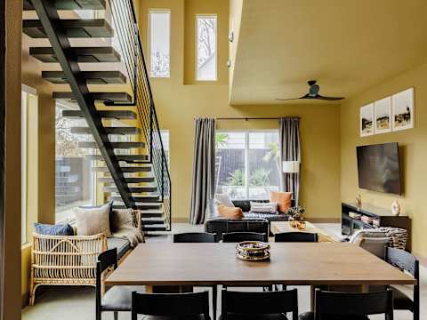Stylish Home, near Downtown, Heated Pool photo 7