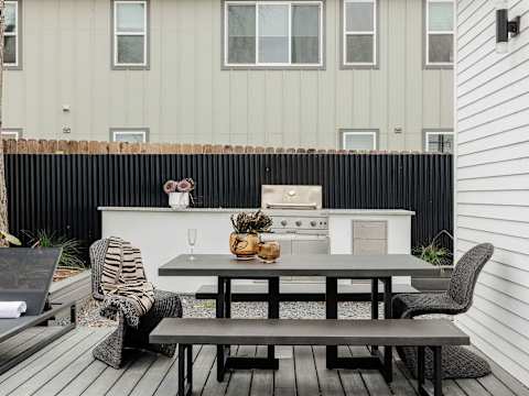 Stylish Home, near Downtown, Heated Pool photo 30