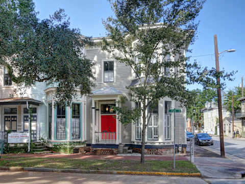 Premium Home , Victorian District photo 18
