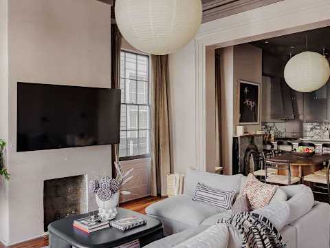 Luxury Home on Magazine, Shared Heated Pool & Spa photo 26