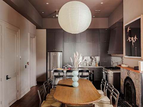 Stylish Designer Home | Shared Heated Pool + Spa photo 23