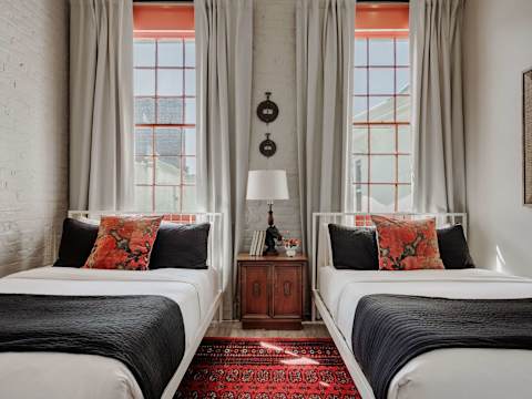Luxury Historic Home Near to Downtown photo 4