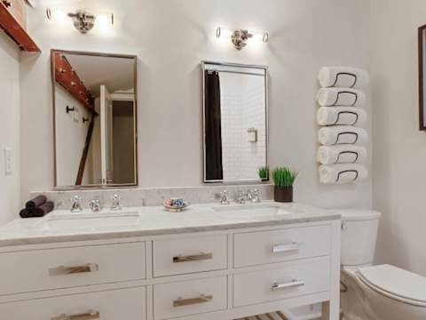 10BR Downtown Savannah Combo, Walk to Nightlife photo 9