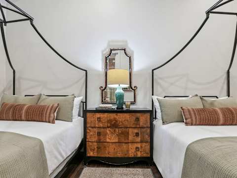 Elegant, Renovated Escape, Close to French Quarter photo 2