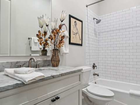 Elegant, Renovated Escape, Close to French Quarter photo 10