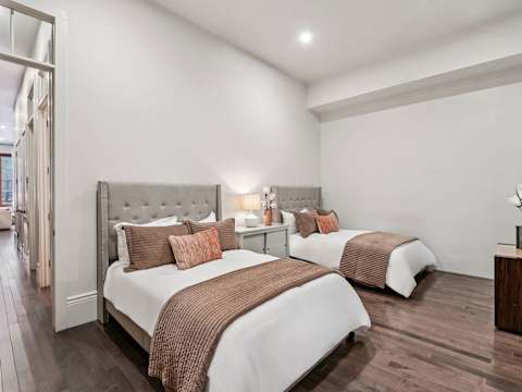Sleek Historic Condo | Steps to French Quarter photo 12