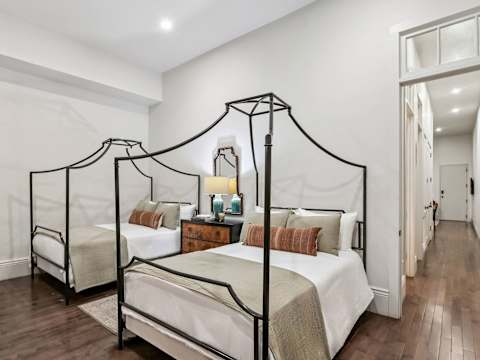 Bright CBD Condo | Near the French Quarter photo 12