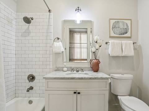 Grand 4 Condo Combo Near French Quarter, 8BR 8BA photo 11