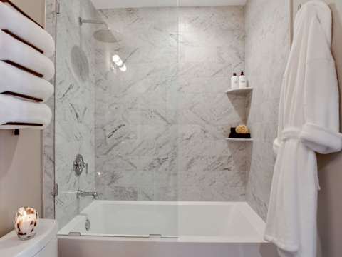 6BR Historic Condo Combo | Downtown Savannah photo 19