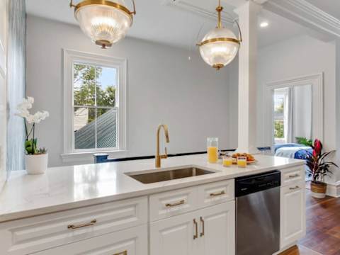 12BR Contemporary Savannah Retreat | Forsyth Park photo 40