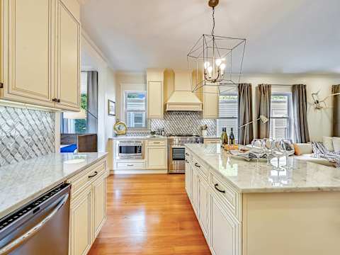 Cozy 5BR Jamaica Plain | Walk to T & Downtown photo 21