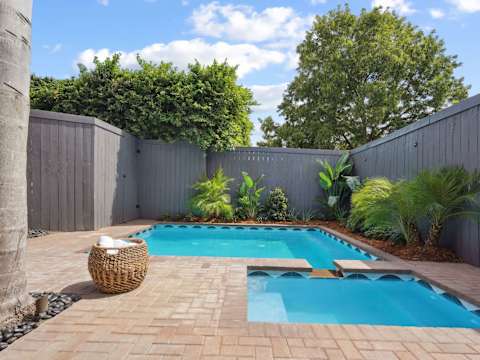 Grand 10BR NOLA Retreat, Dual Heated Pools & Spas photo 1