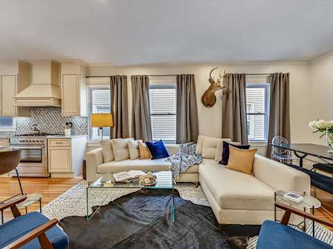 Grand 10BR Jamaica Plain | Dual Floor Combo photo 1