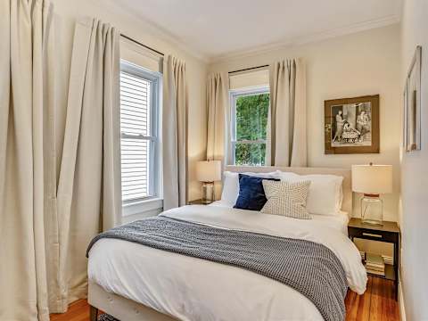 Grand 10BR Jamaica Plain | Dual Floor Combo photo 27