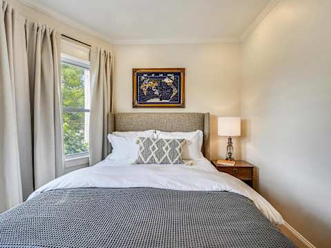 15BR Boston Entire Building | 3 Living Spaces photo 15