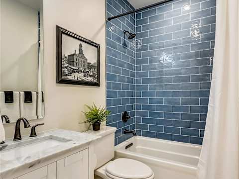 15BR Boston Entire Building | 3 Living Spaces photo 19