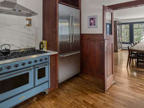 Spacious 5BR Stowe Resort | Forest & River Views photo 9