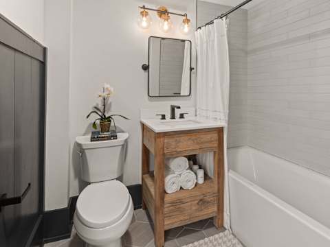 4BR Vermont Condo | Stowe Mountain & River Access photo 20