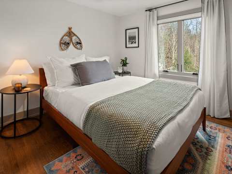 Cozy Vermont Escape | Stowe Mountain & Ski Resort photo 17