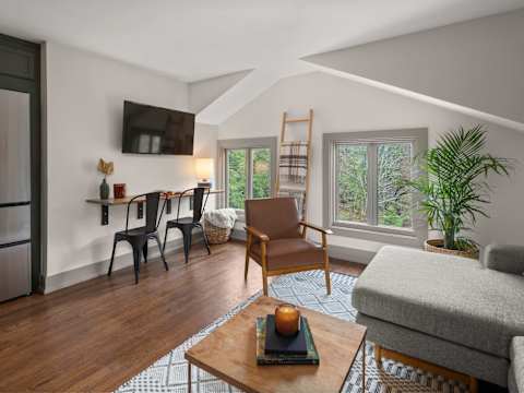 Cozy Vermont Escape | Stowe Mountain & Ski Resort photo 18