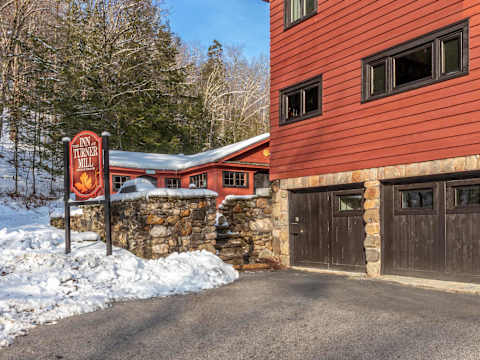 2BR Stowe Mountain Unit | River & Ski Access photo 10