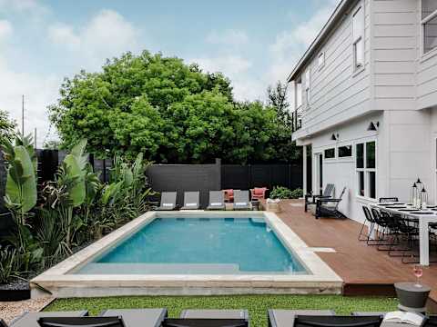 Rare 5BR East Austin Home | Shared Pool & DT Drive photo 14