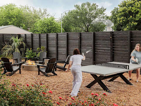 5BR East Austin Home | Shared Pool & Game Room photo 4