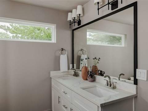 5BR East Austin Home | Shared Pool & Game Room photo 19