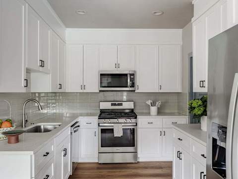 5BR East Austin Home | Shared Pool & Game Room photo 33