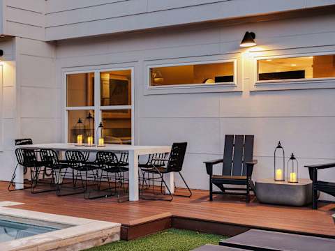 10BR East Austin Combo | Private Pool & Game Rooms photo 11