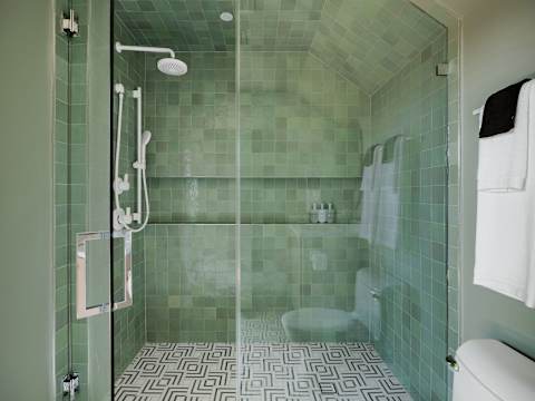 LGD Luxury Combo | Heated Pool & Hot Tub photo 43