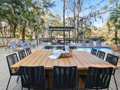 8BR Lakefront Estate | Pool, Hot Tub & Lake Access photo 7
