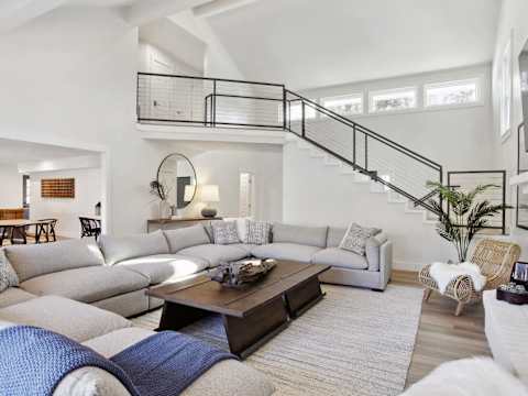 8BR Lakefront Estate | Pool, Hot Tub & Lake Access photo 33