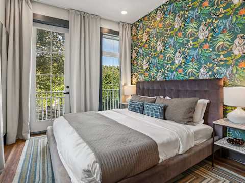 14BR Downtown Combo & Shared Seasonal Pool photo 9