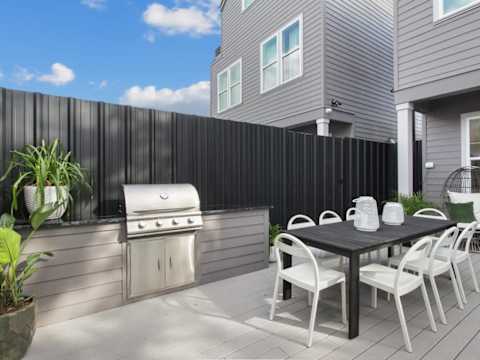 Luxurious Marigny Home with Heated Pool photo 34