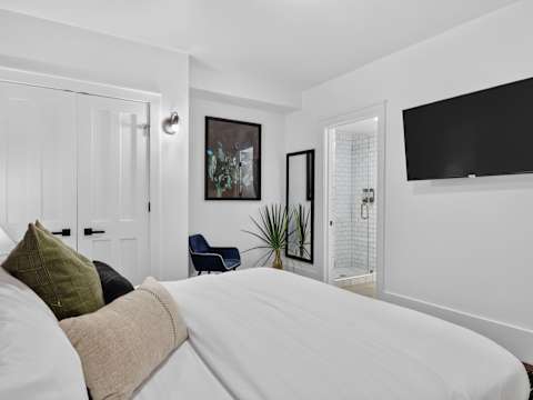 Contemporary Condo, Downtown Savannah photo 28