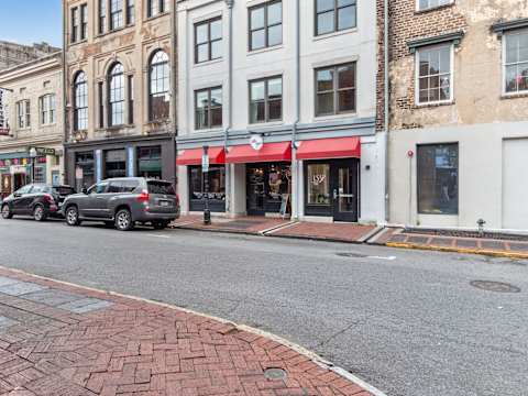 Contemporary Condo, Downtown Savannah photo 31