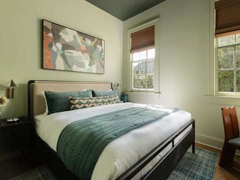 Luxury Home on Magazine, Shared Heated Pool & Spa photo 10